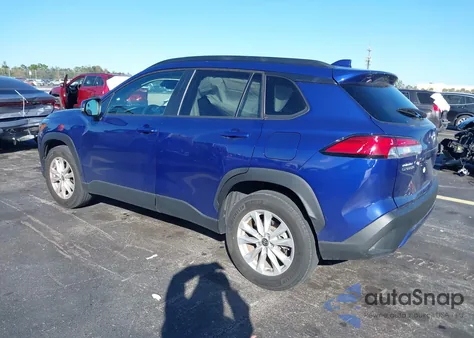 2022 Toyota Corolla Cross Le from USA, damaged, VIN 7MUCAAAG3NV034214